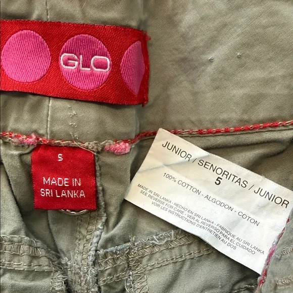 Y2K Stylish GLO Utility Candy Raver Cargo Capri Pants - Picture 6 of 14